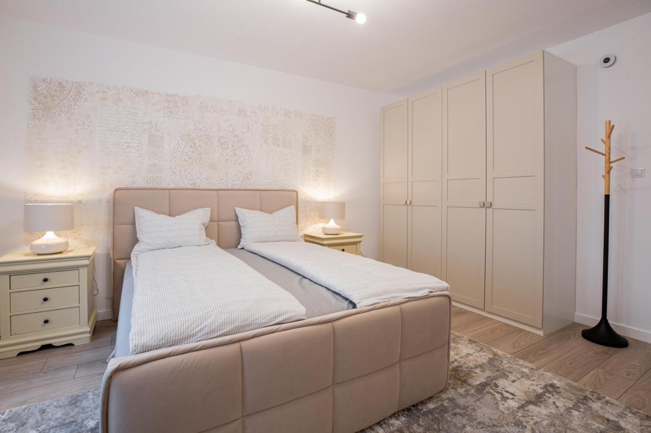 House Pica Appartement Cluj-Napoca Buitenkant foto